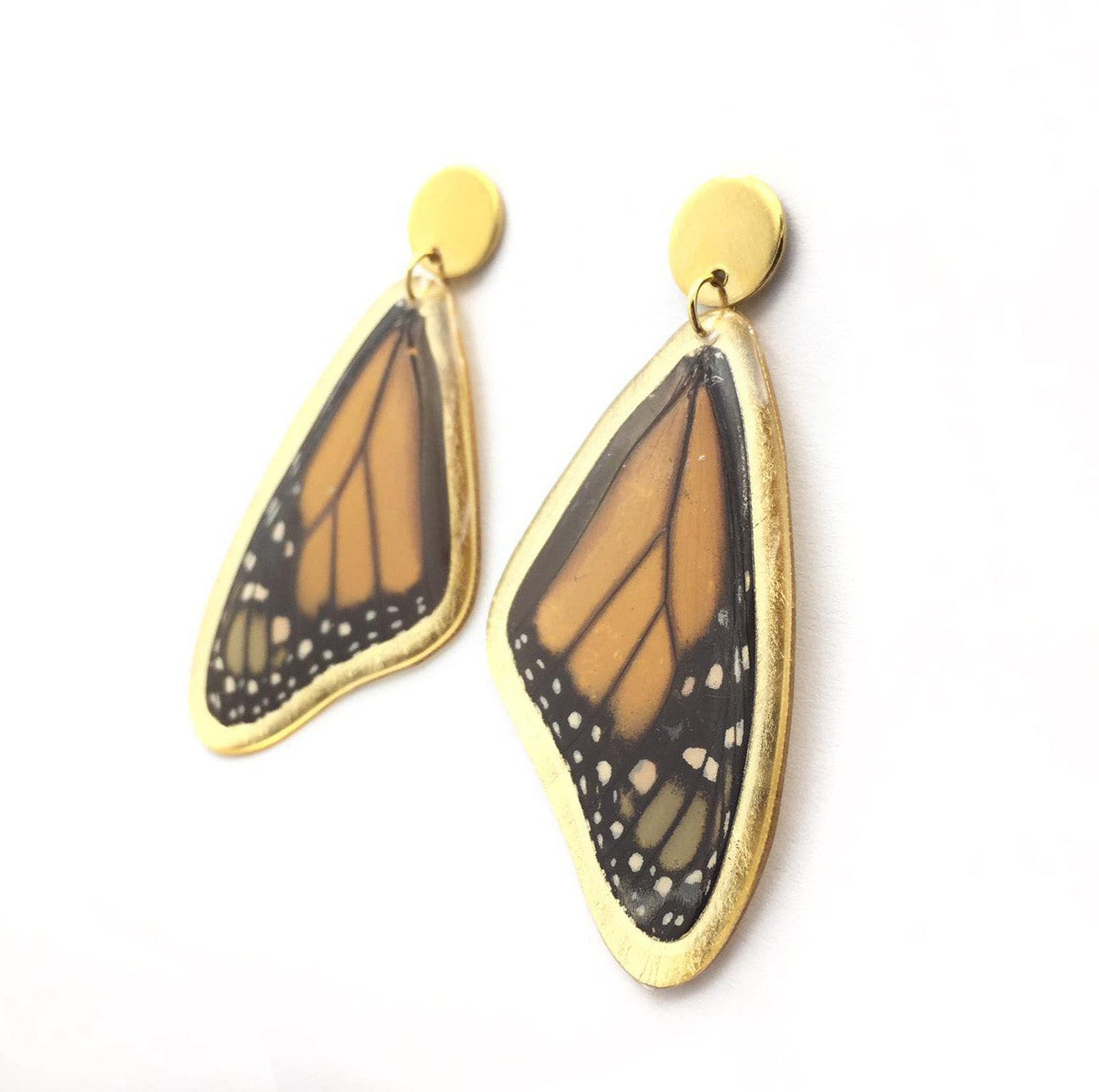 ARETES MONARCA DORADOS
